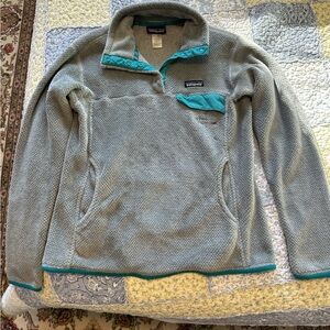 Patagonia Teal and Gray Fleece Jacket